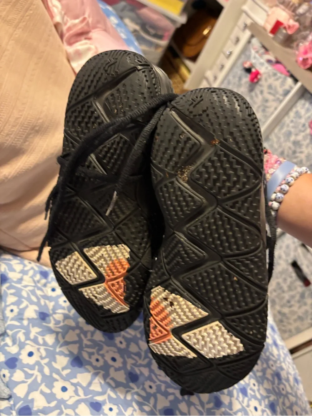 Nike Kybrid S2